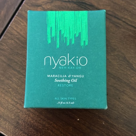 Nyakio Soothing Oil and Burts Bees Sweet Violet Tinted Lip Balm Combo. - Picture 2 of 6